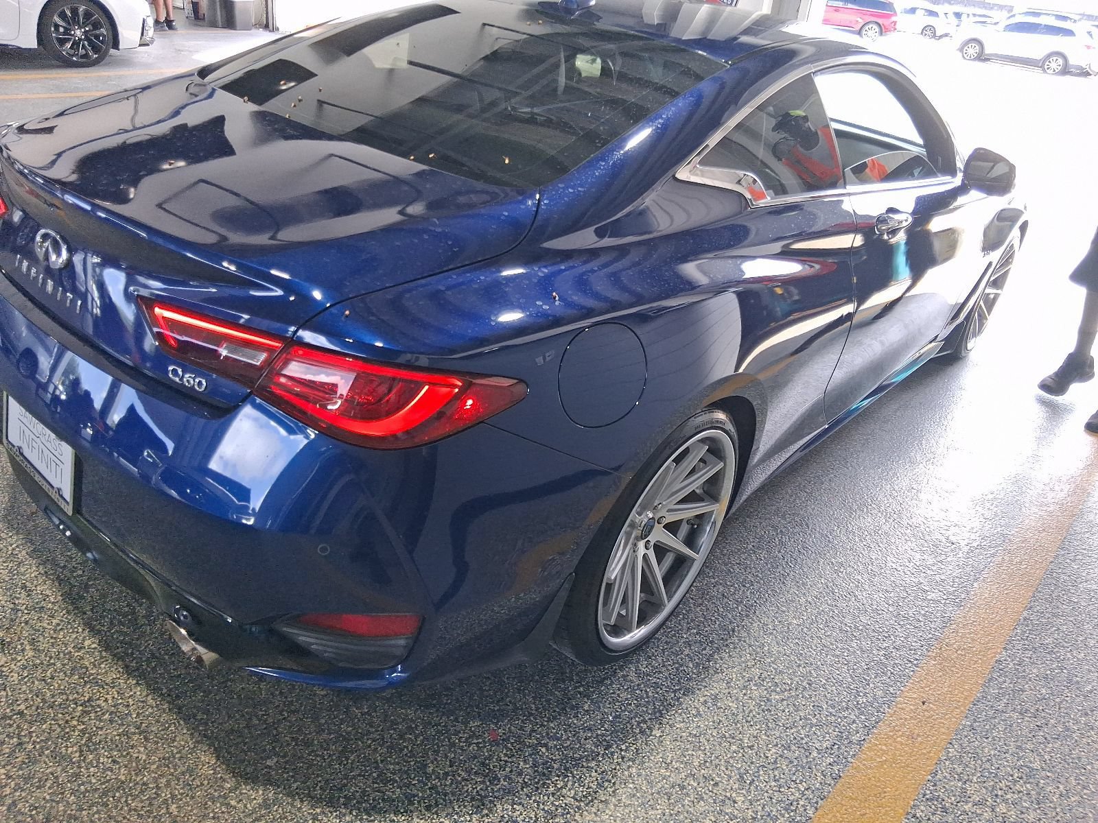 Used 2017 INFINITI Q60 3.0t w/ Premium Plus Package 3.0T RWD image 12