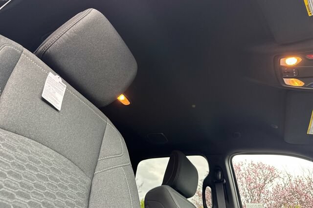 New 2026 RAM 2500 Big Horn AWD/4WD image 13