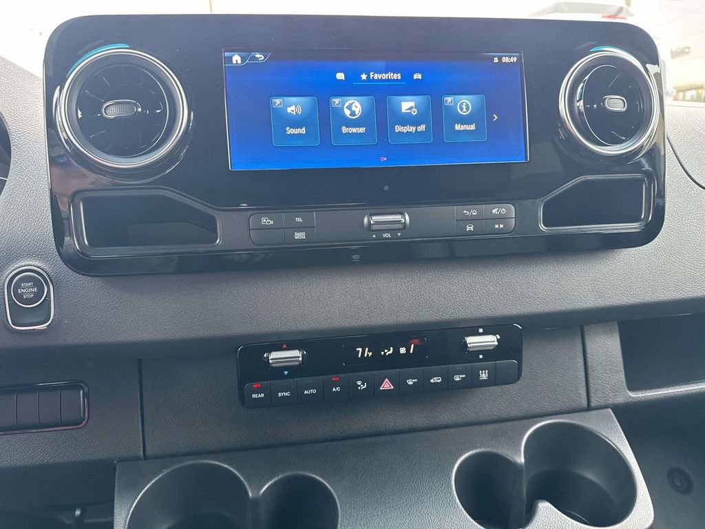 New 2025 Mercedes-Benz Sprinter 2500 image 11