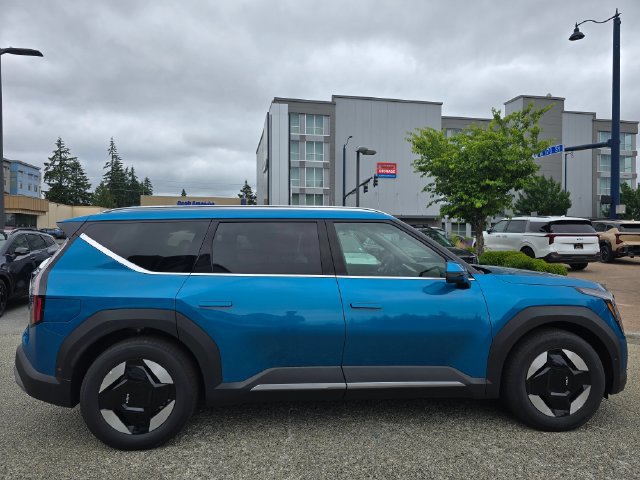 New 2026 Kia EV9 Wind AWD/4WD image 6