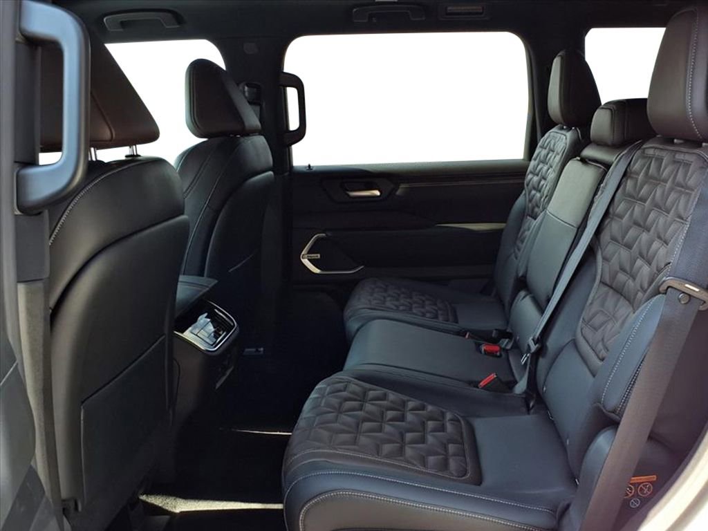 New 2026 Nissan Armada Platinum Reserve image 23