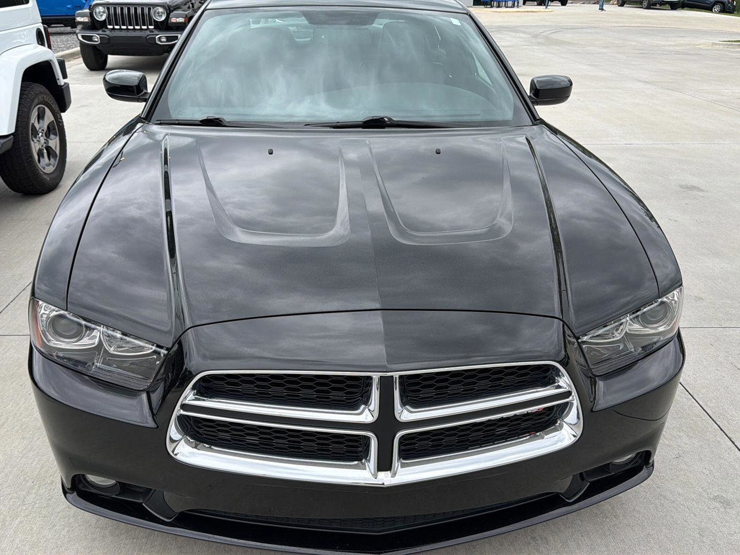 Used 2012 Dodge Charger R/T RWD image 8