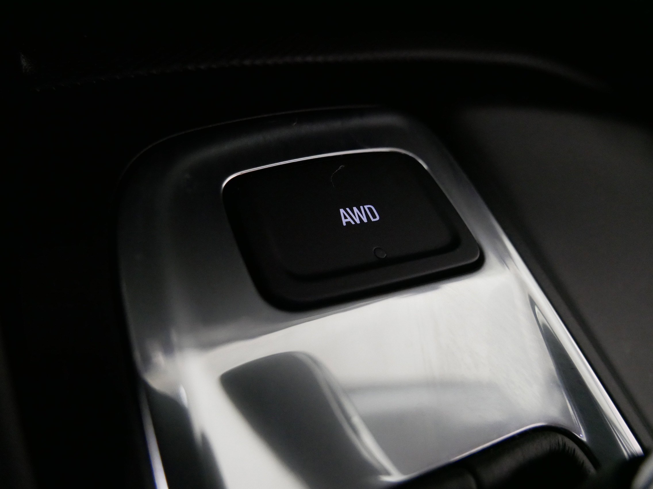 Used 2020 Chevrolet Equinox LT image 29