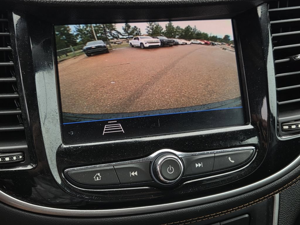 Used 2020 Chevrolet Trax LS w/ Tint and Cruise Package FWD image 11