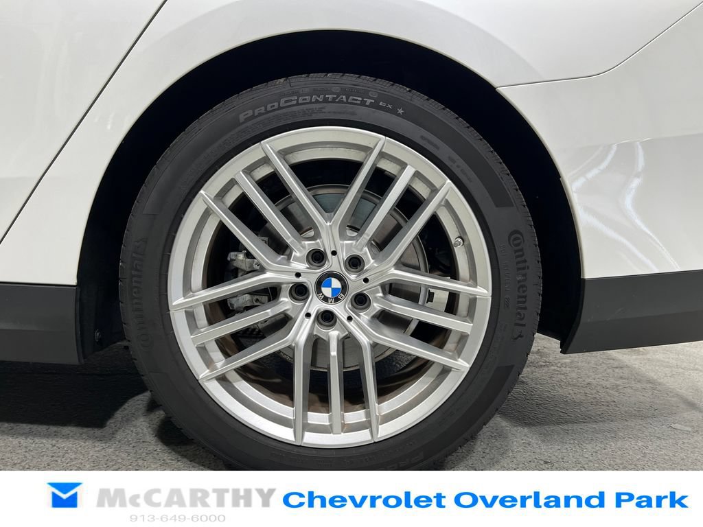 Used 2025 BMW 530i xDrive w/ Premium Package AWD/4WD image 32
