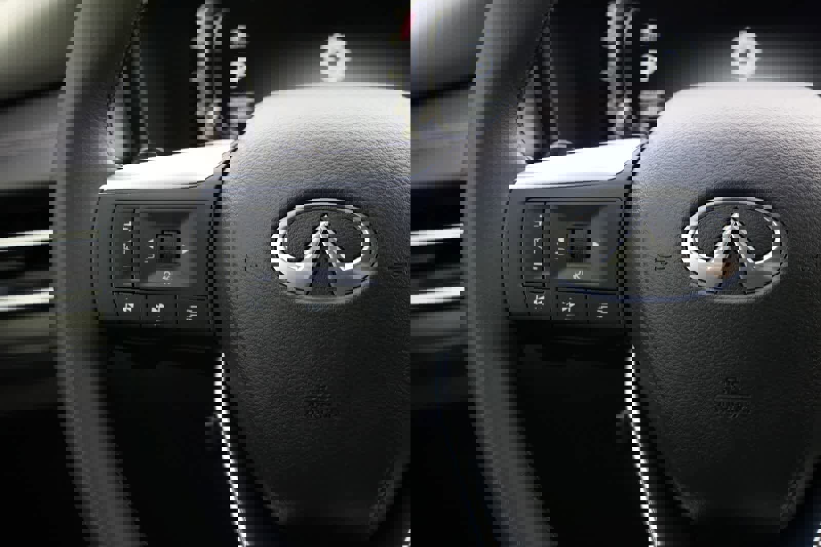 Certified 2025 INFINITI QX60 Luxe w/ Cargo Package image 10