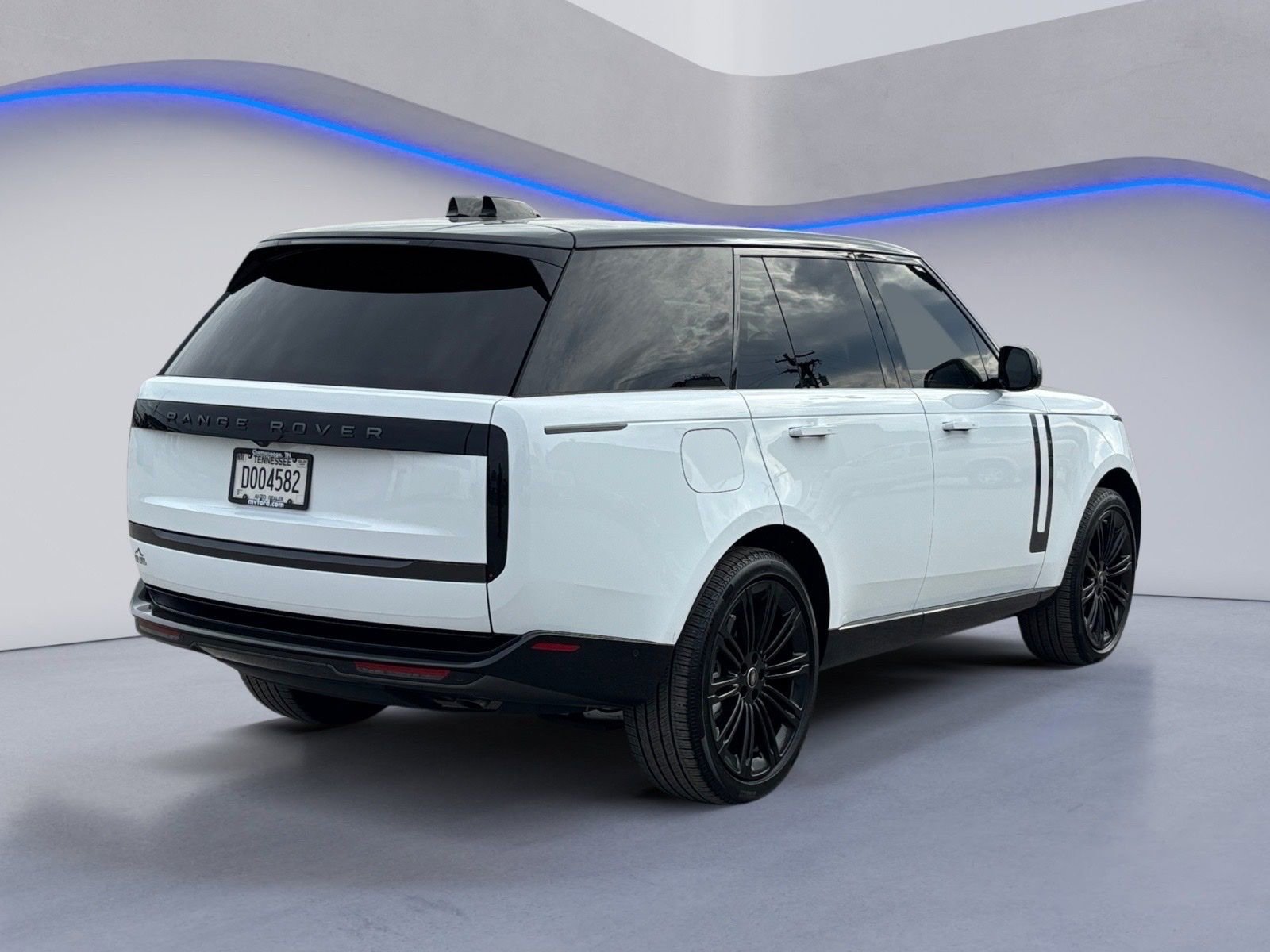 Used 2025 Land Rover Range Rover SE AWD/4WD image 10