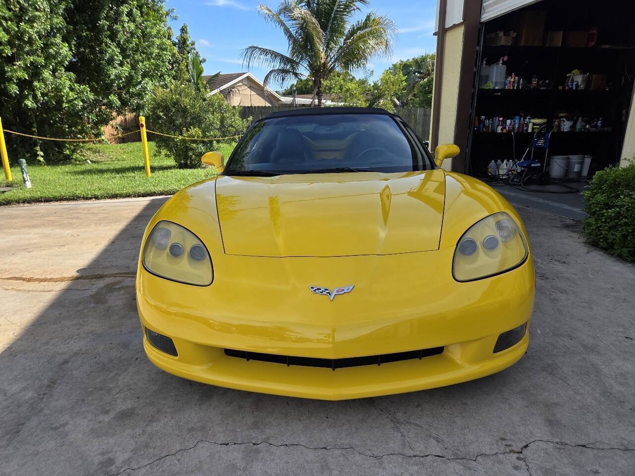 Used 2007 Chevrolet Corvette Convertible w/ Preferred Equipment Group RWD image 2