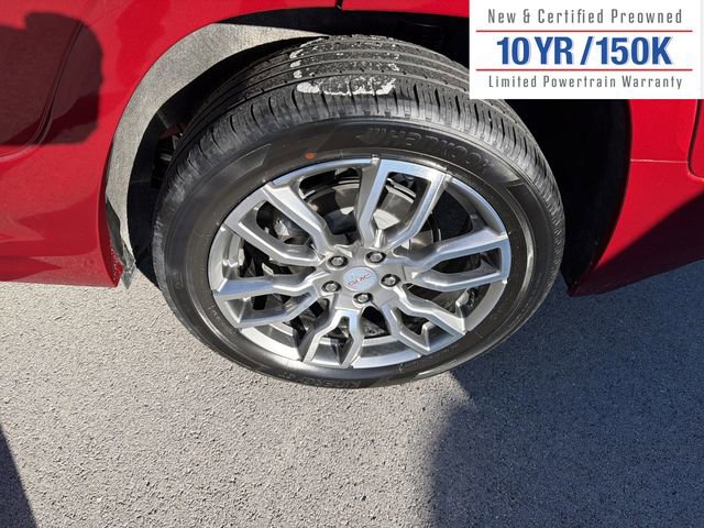 Used 2023 GMC Terrain Denali w/ Denali Premium Package image 12