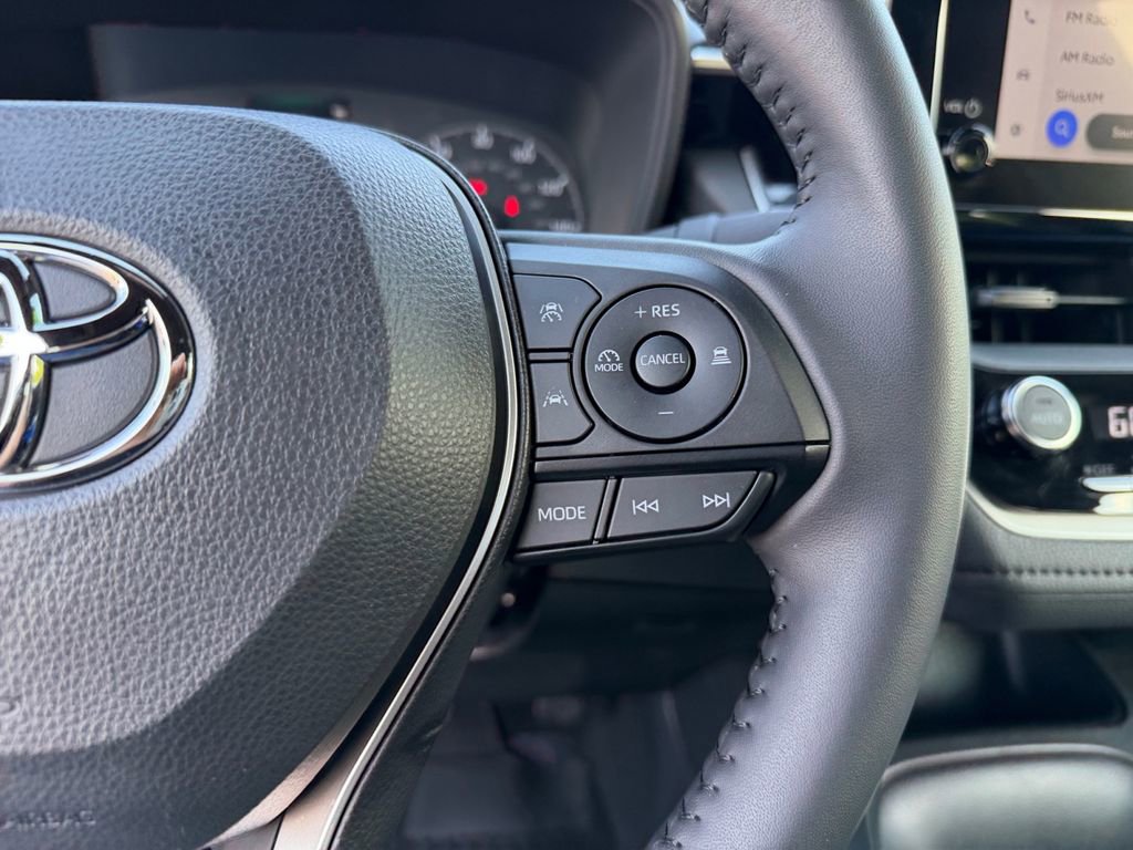 Used 2024 Toyota Corolla SE w/ Convenience Package FWD image 20