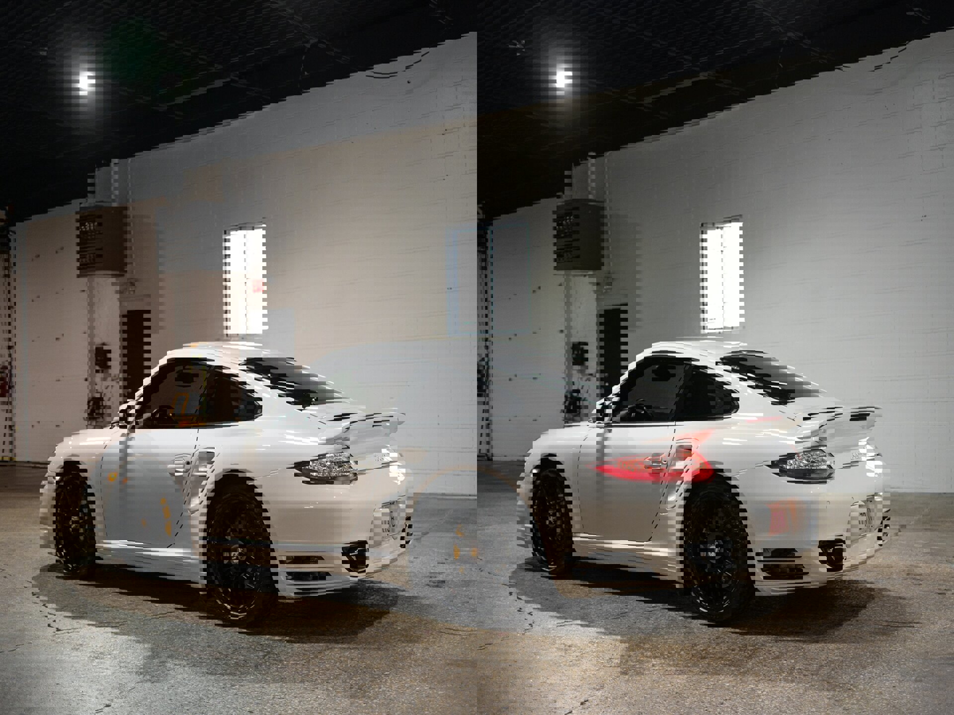 Used 2013 Porsche 911 Turbo S image 7