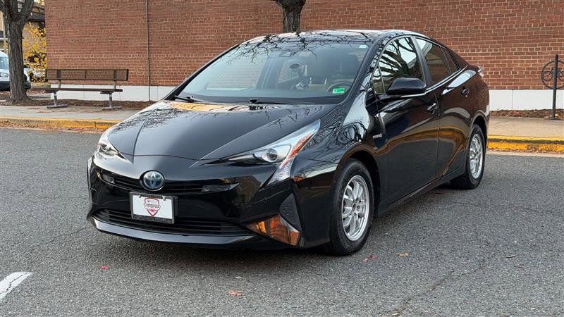 Used 2018 Toyota Prius Two image 38