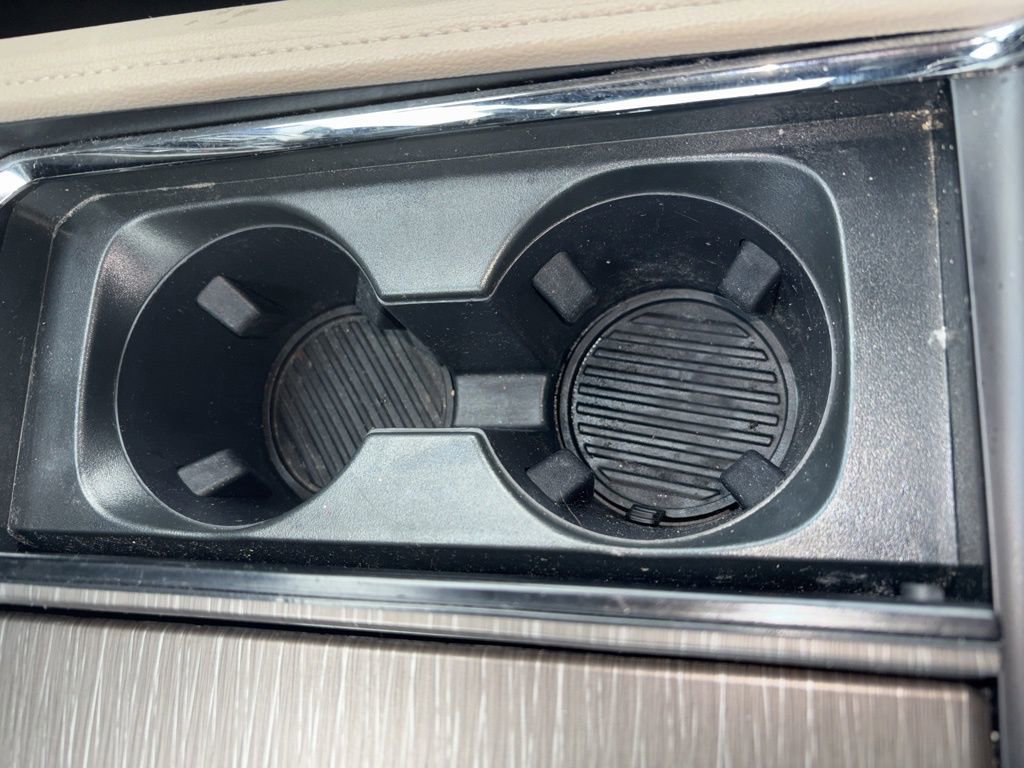 Used 2024 Ford Expedition Limited image 37