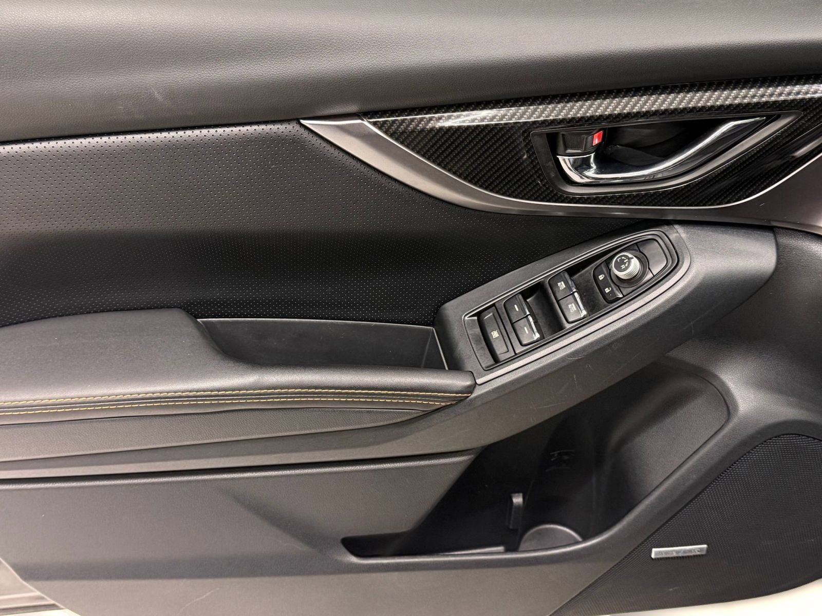 Used 2018 Subaru Crosstrek 2.0i Limited image 10
