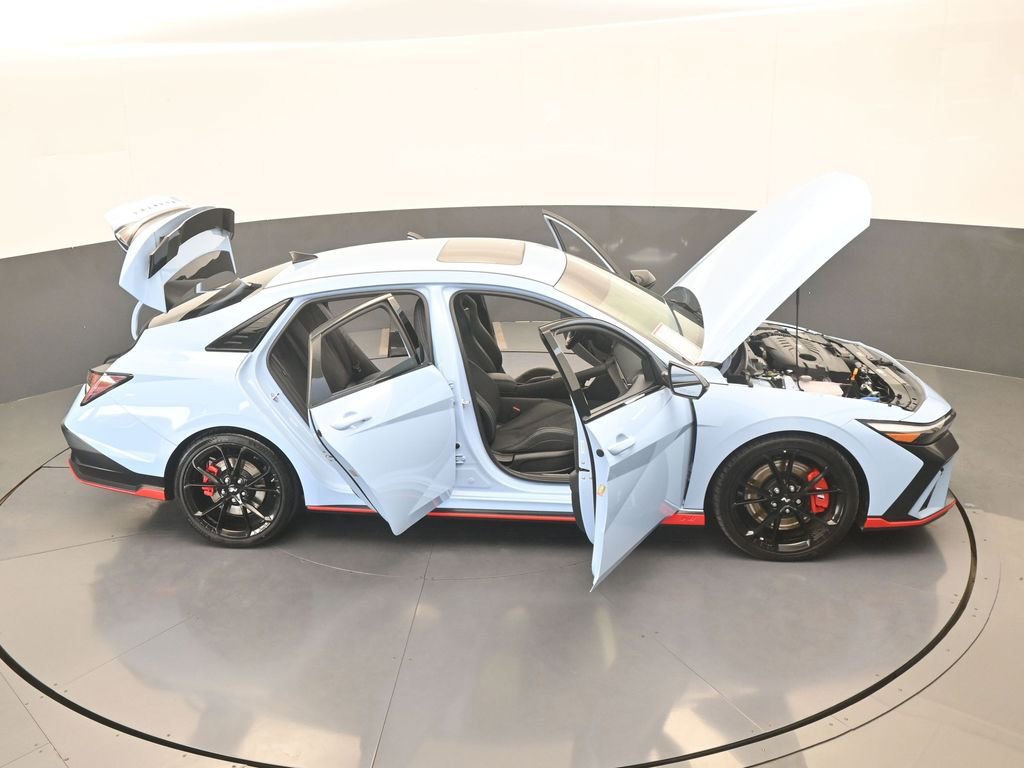 Used 2025 Hyundai Elantra N image 74