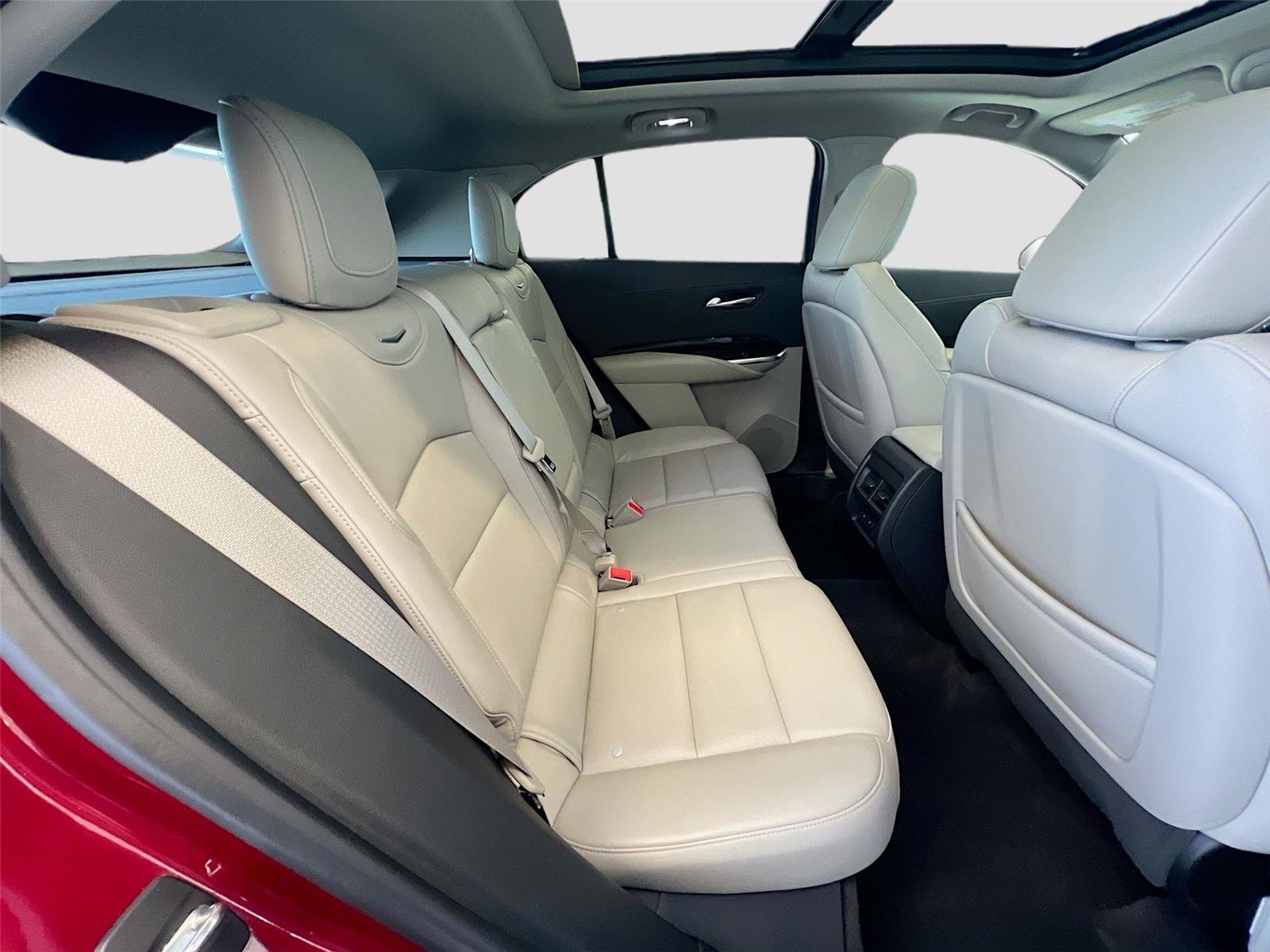 Used 2020 Cadillac XT4 Premium Luxury image 26