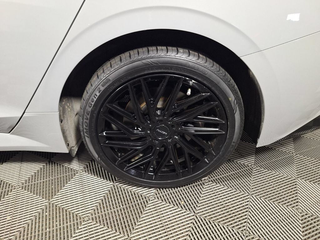 Used 2023 Kia K5 GT w/ GT1 Package FWD image 26