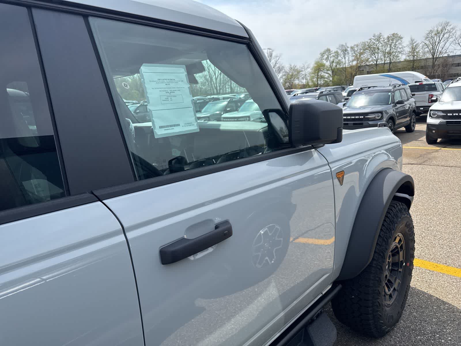 New 2026 Ford Bronco Badlands AWD/4WD image 7