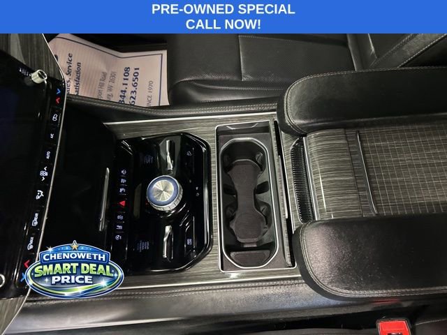 Used 2022 Jeep Wagoneer Series III w/ Premium Group I AWD/4WD image 15
