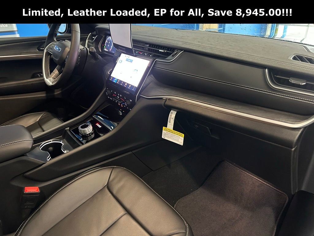 New 2025 Jeep Grand Cherokee L Limited w/ Luxury Tech Group II image 19