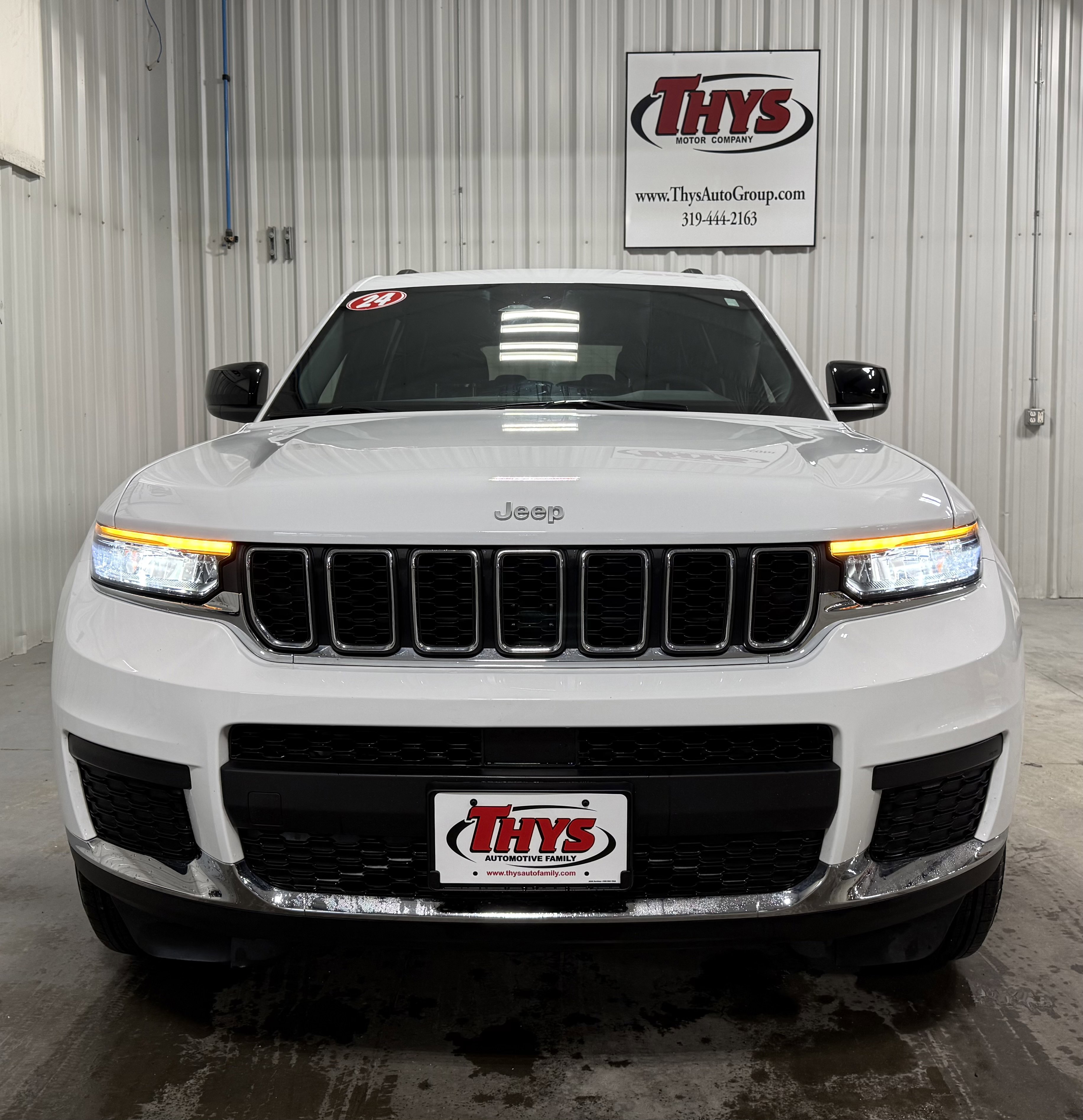 Used 2024 Jeep Grand Cherokee L Laredo w/ Luxury Tech Group I image 20