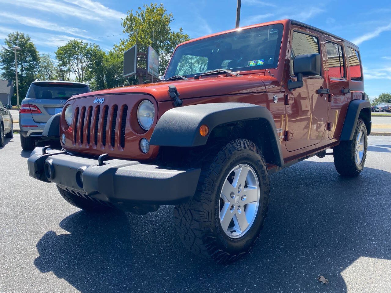 Used 2014 Jeep Wrangler Unlimited Sport w/ Quick Order Package 24S AWD/4WD image 7