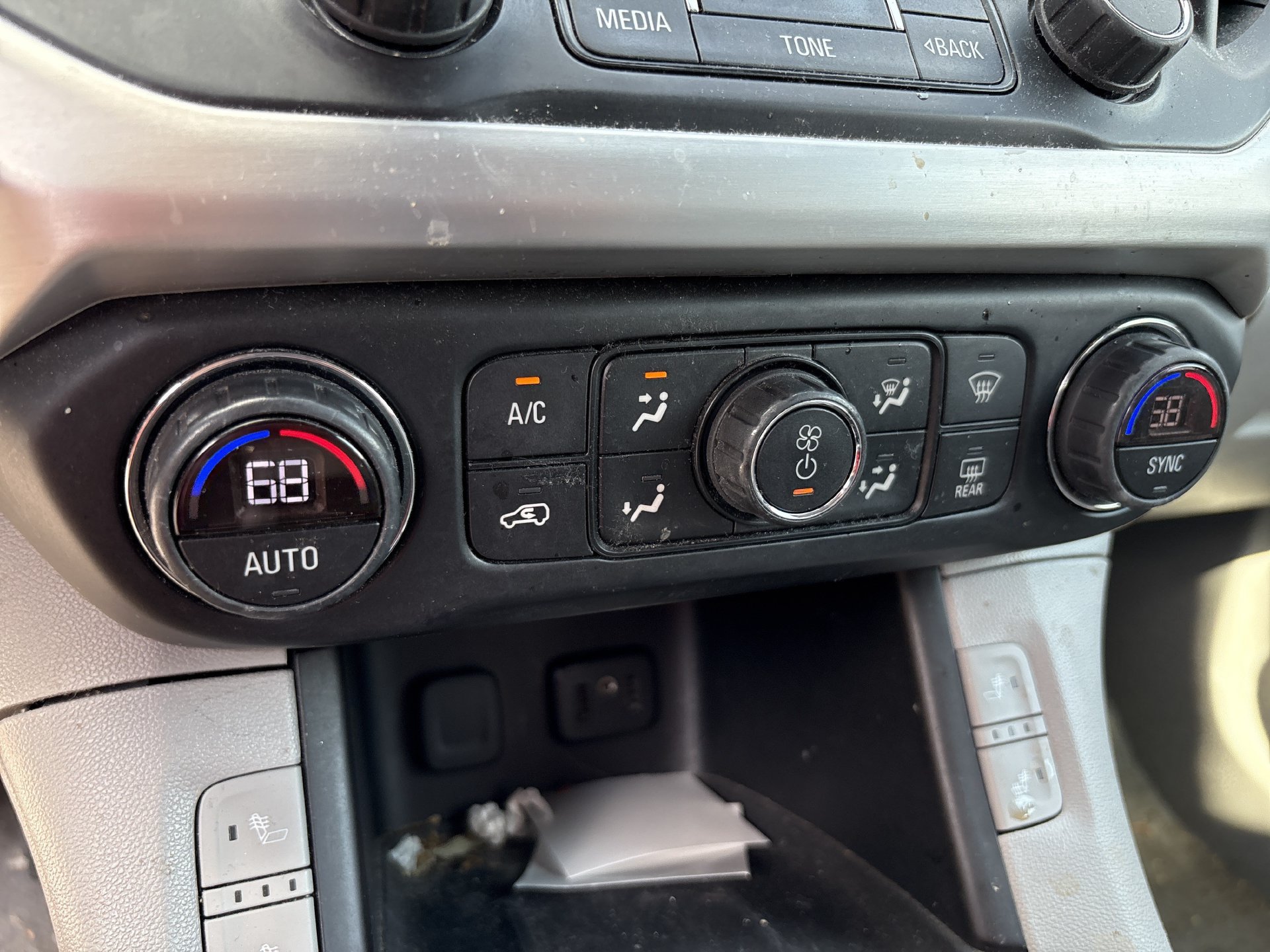 Used 2019 GMC Acadia SLT FWD image 5
