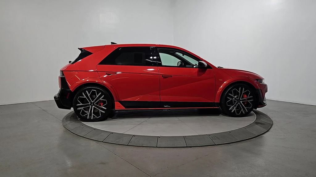 Certified 2025 Hyundai Ioniq 5 N image 6