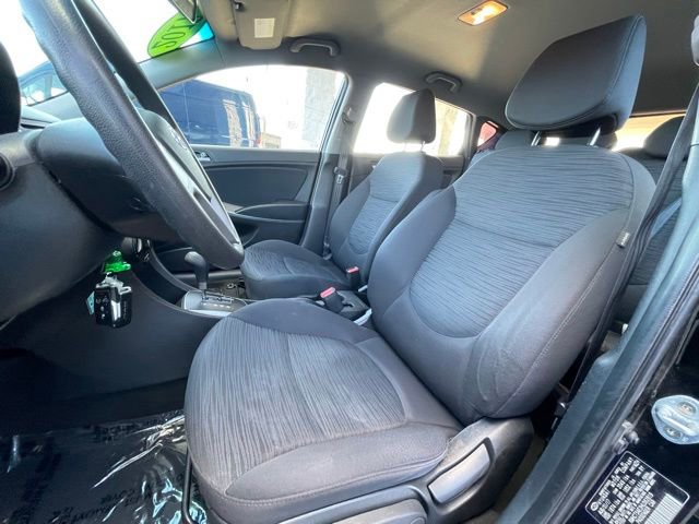 Used 2017 Hyundai Accent SE image 11