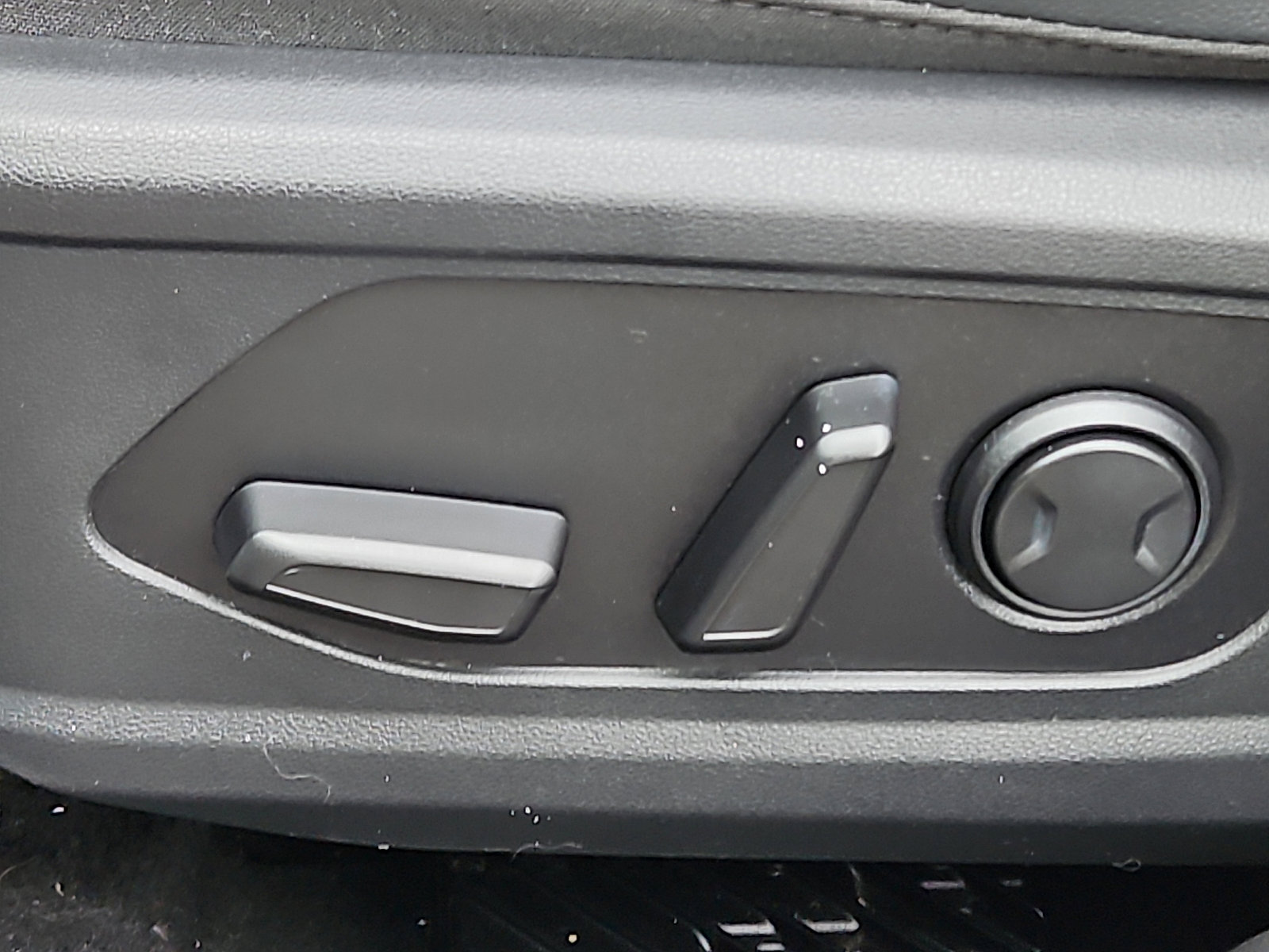 Used 2022 Hyundai Tucson Limited w/ Cargo Package image 27