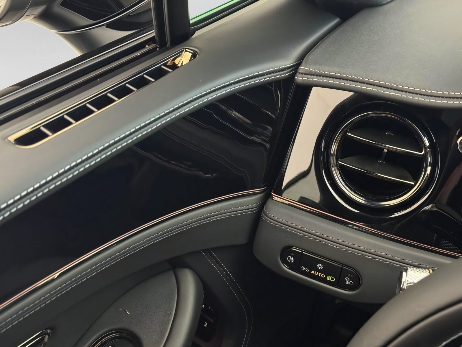New 2026 Bentley Continental GT AWD/4WD image 12