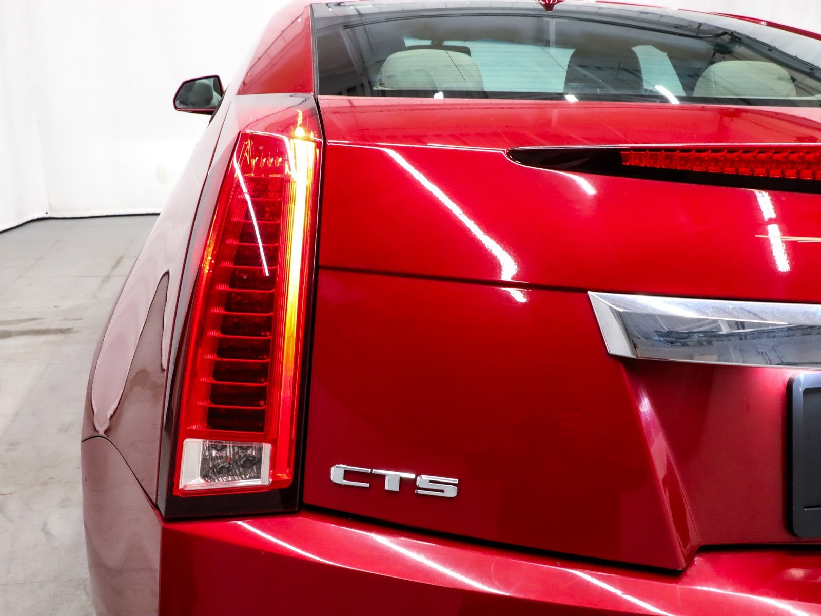 Used 2012 Cadillac CTS Performance image 32