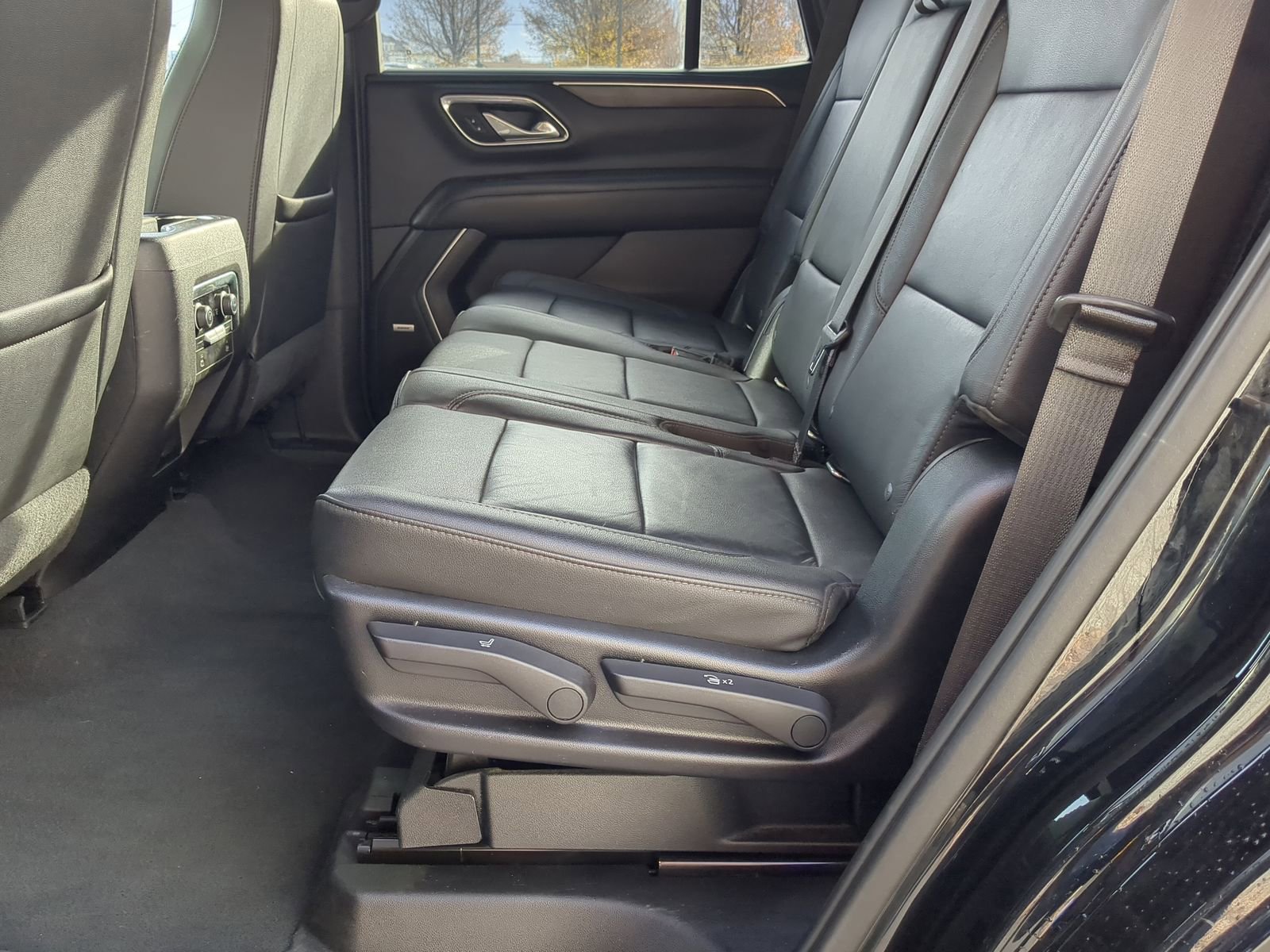 Used 2021 Chevrolet Tahoe Z71 image 22
