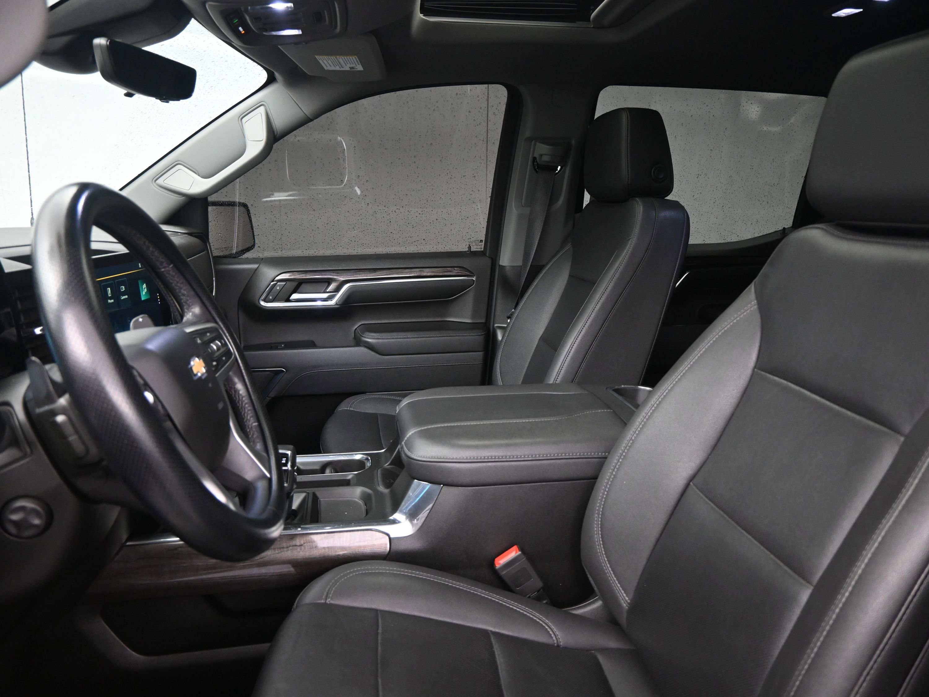 Used 2023 Chevrolet Silverado 1500 LTZ w/ LTZ Premium Package image 17