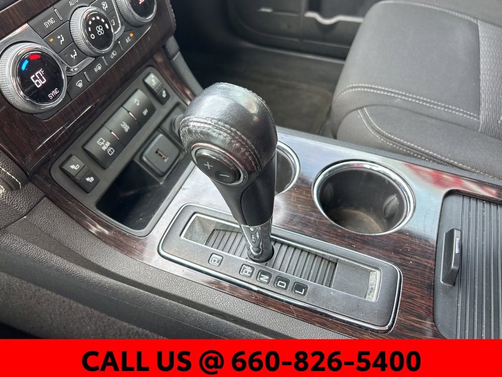 Used 2017 Chevrolet Traverse LT image 24