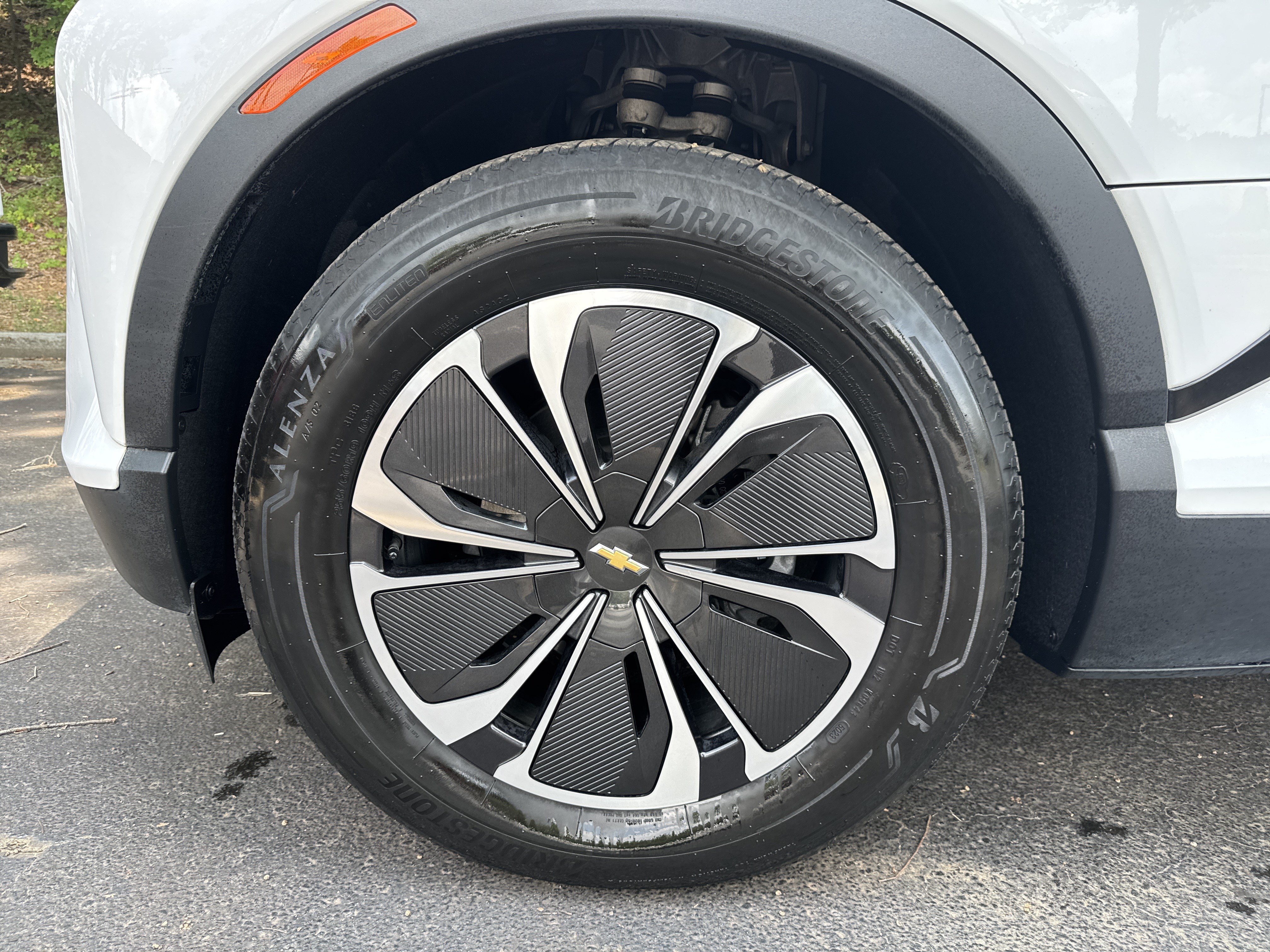 Certified 2024 Chevrolet Blazer EV LT AWD/4WD image 14
