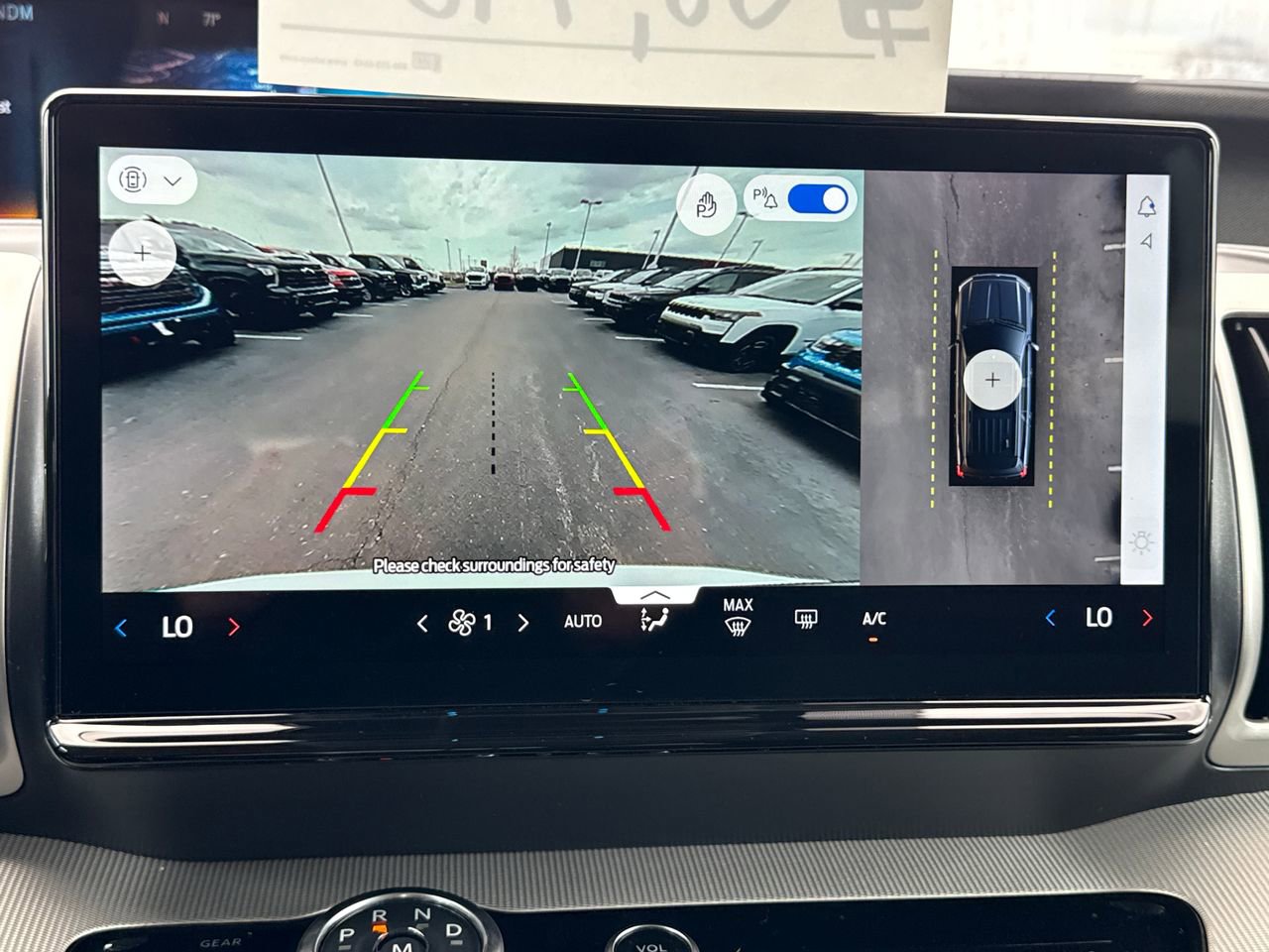 Used 2025 Ford Expedition Active image 23