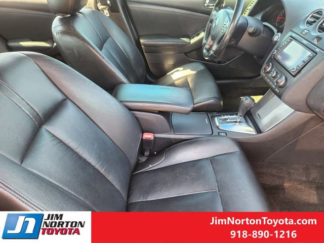 Used 2012 Nissan Altima 3.5 SR w/ Sport Pkg image 15