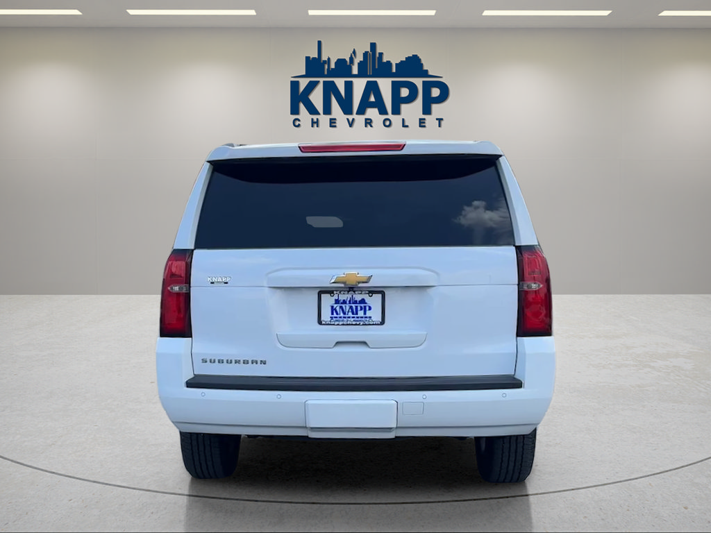 Used 2020 Chevrolet Suburban LT RWD image 4