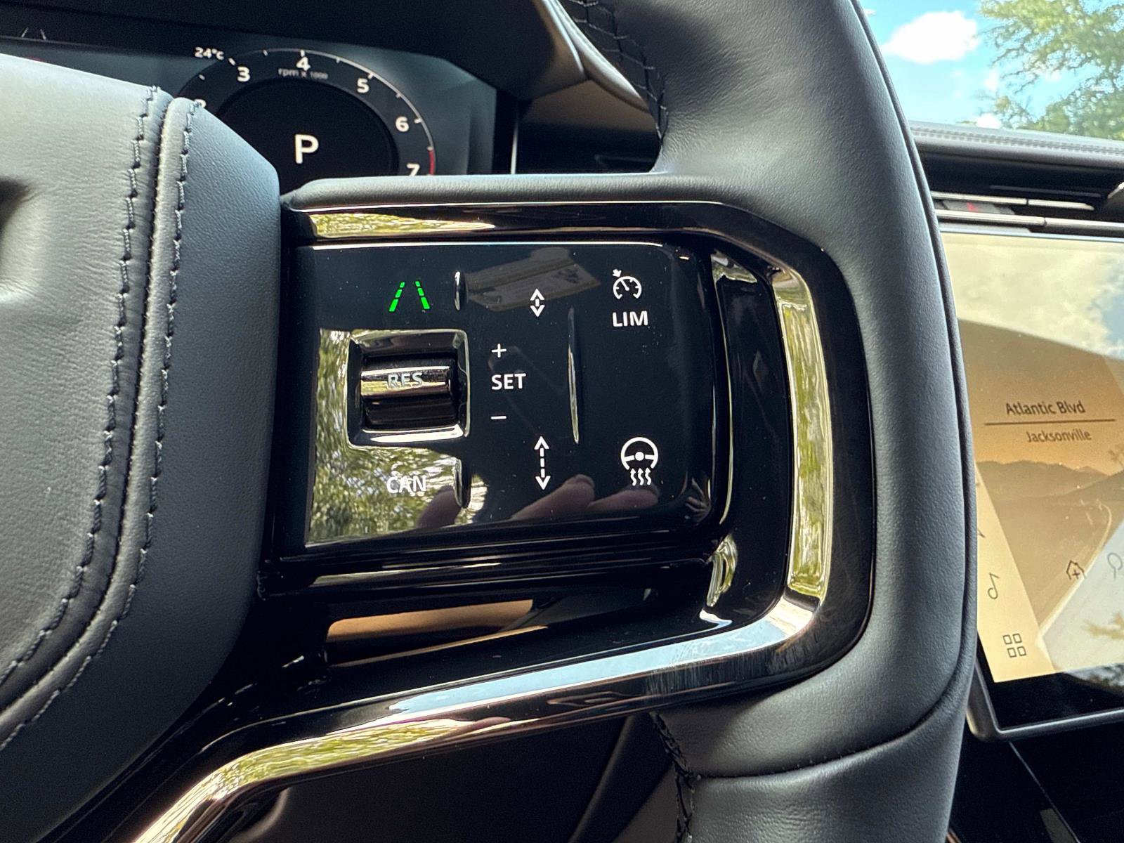 New 2025 Land Rover Range Rover Sport SV Edition Two image 27