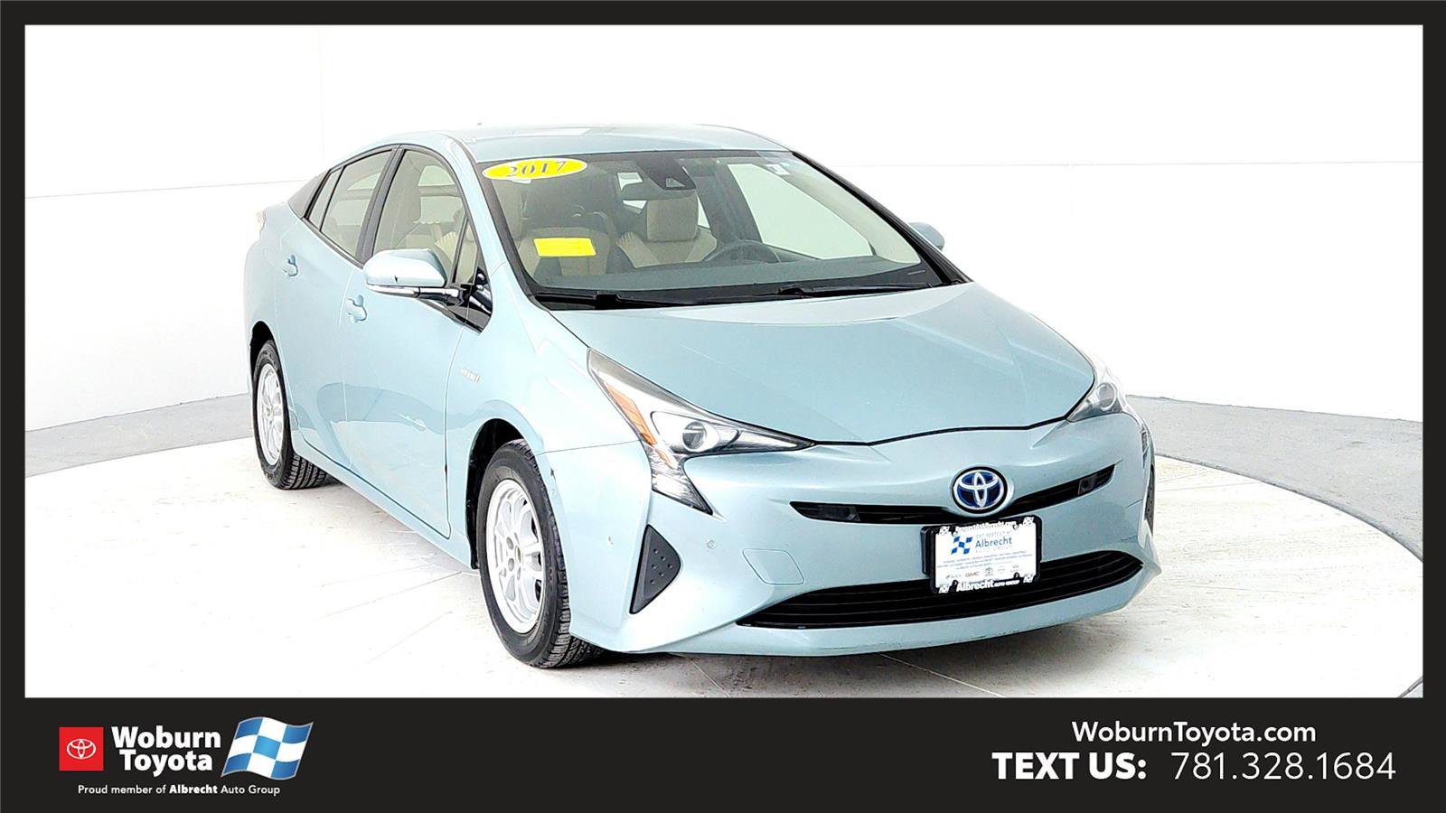 Used 2017 Toyota Prius Two image 1