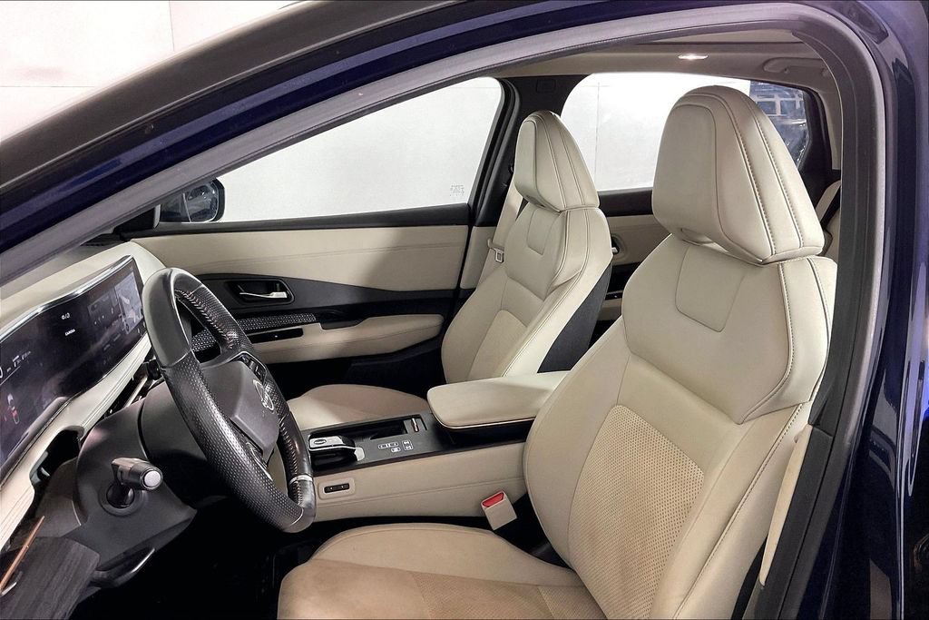 Used 2023 Nissan Ariya FWD image 24