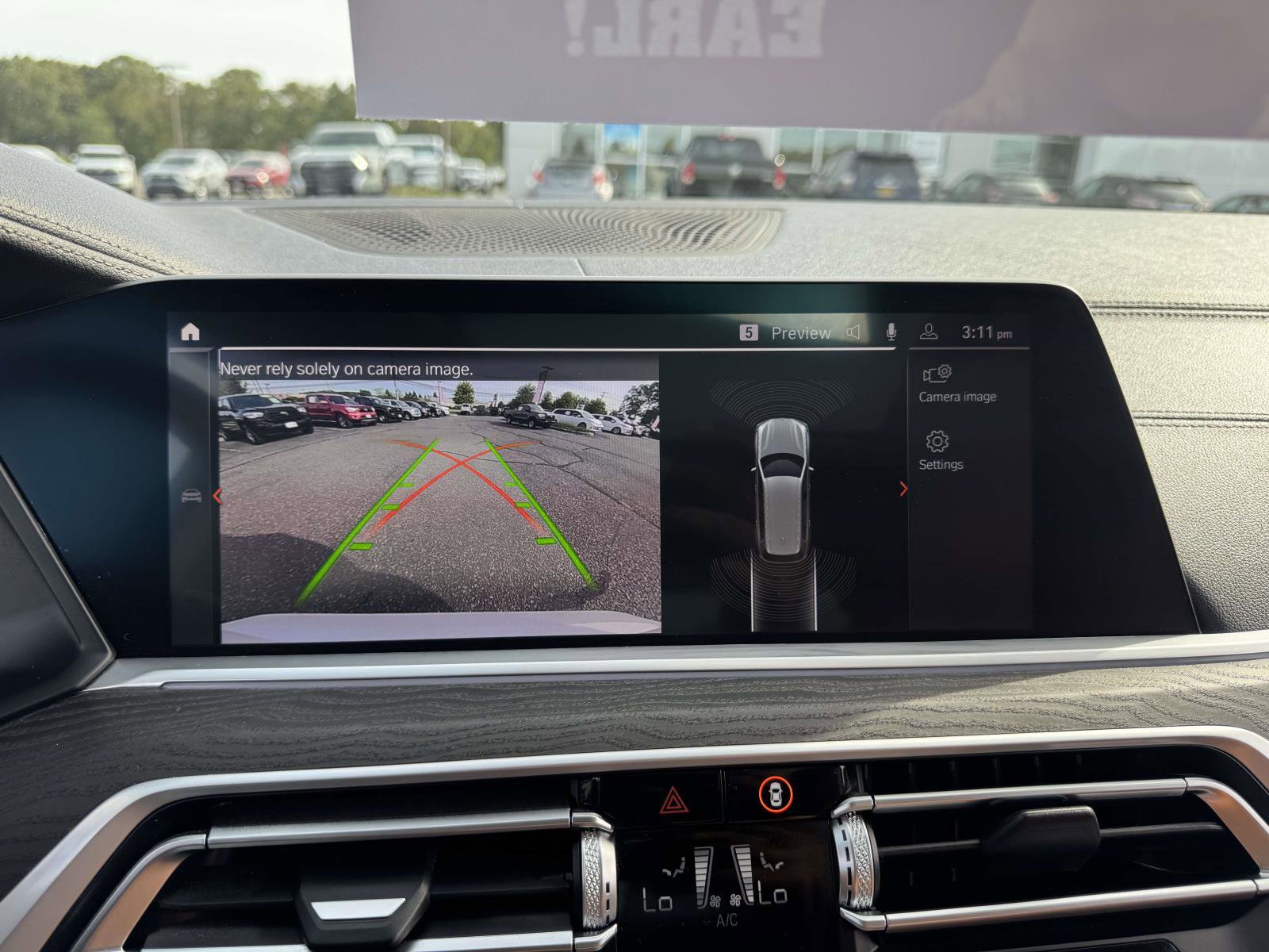 Used 2022 BMW X7 xDrive40i w/ Cold Weather Package image 26