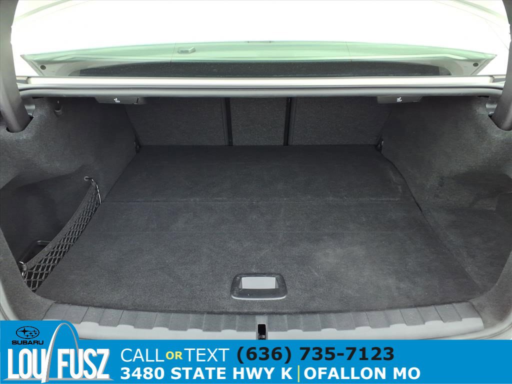 Used 2023 BMW 330e image 28