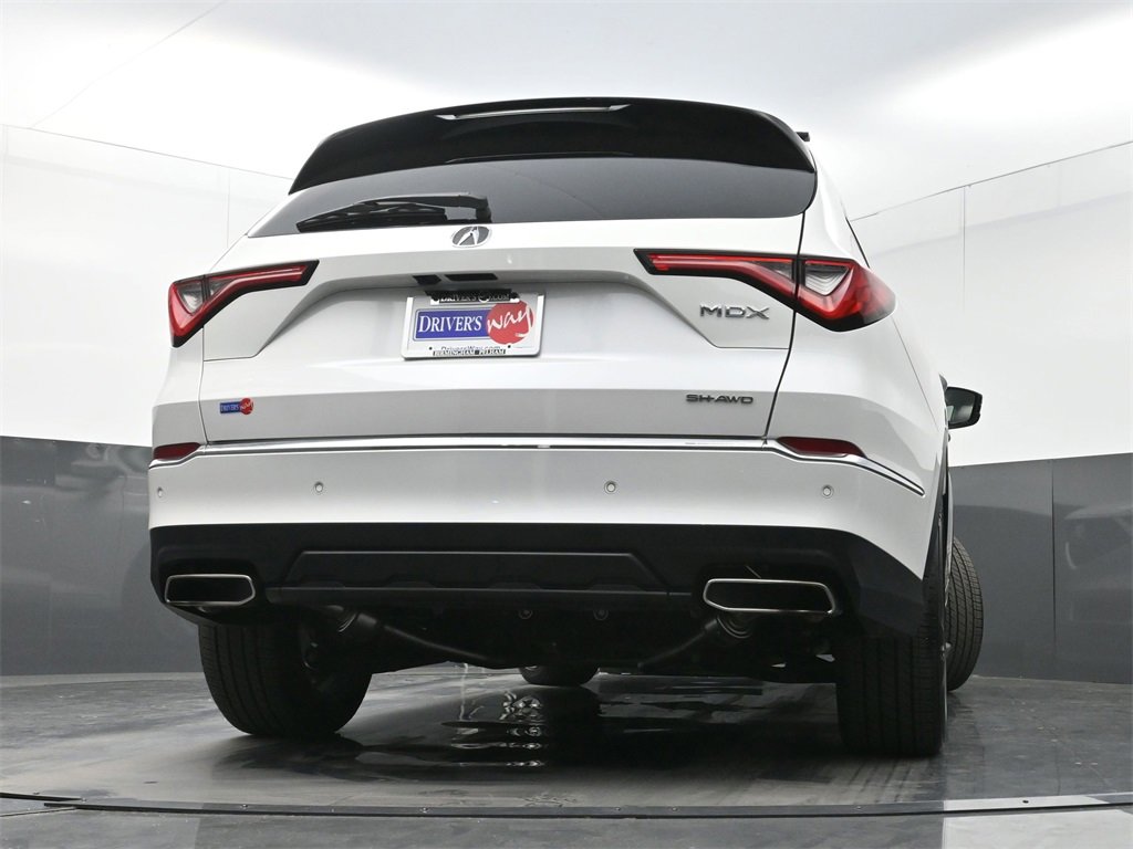 Used 2024 Acura MDX SH-AWD w/ Technology Package image 37