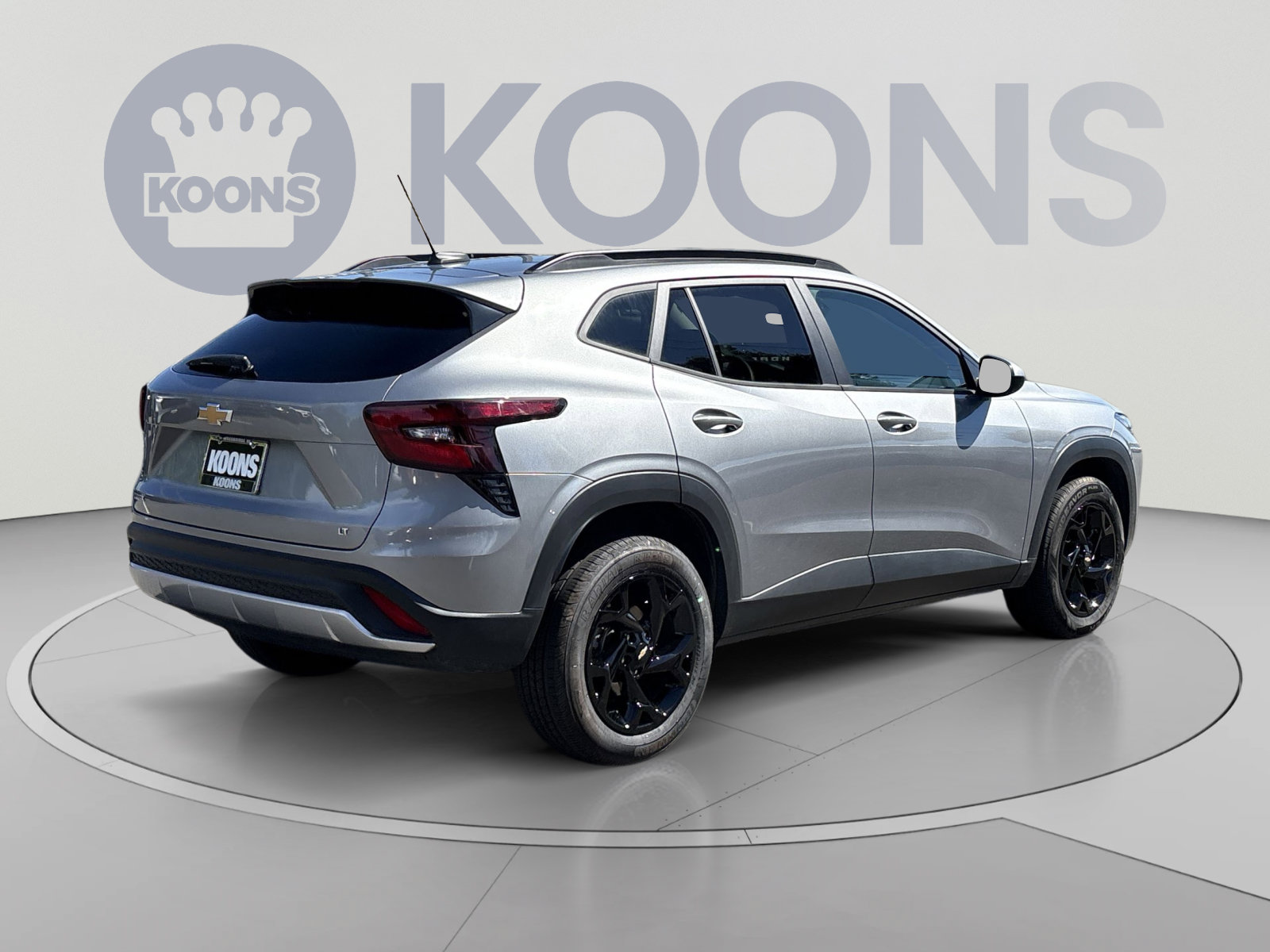 Used 2025 Chevrolet Trax LT FWD image 7