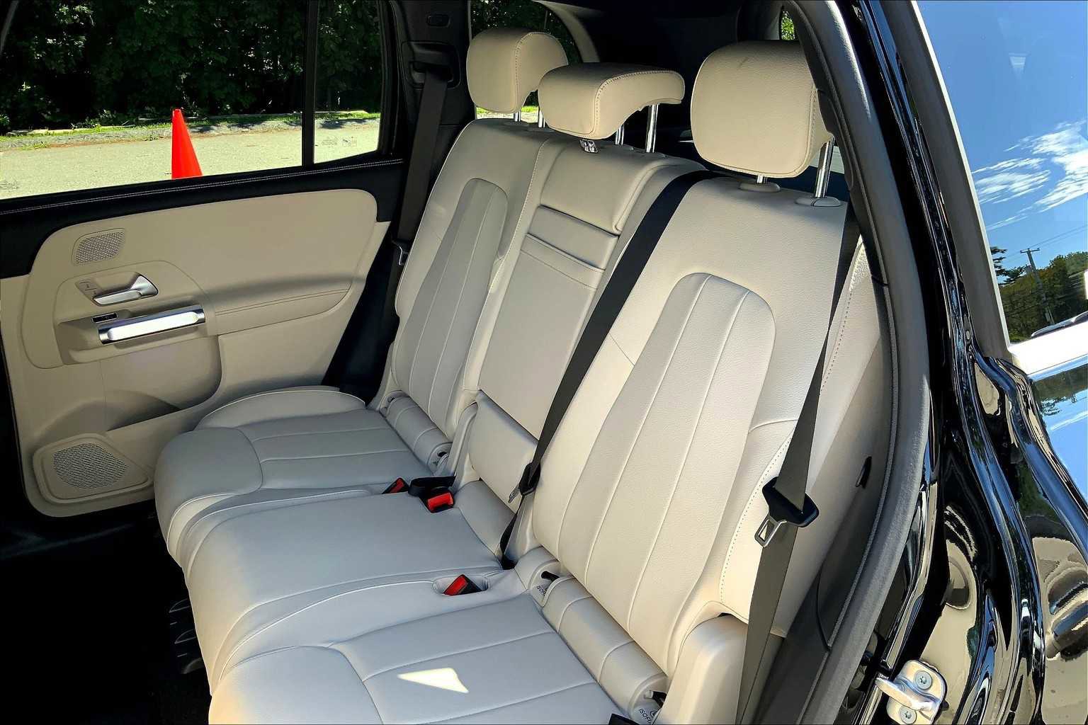 Certified 2026 Mercedes-Benz GLB 250 GLB 250 image 13