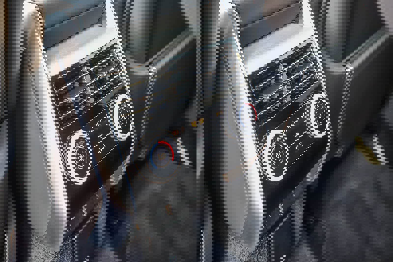 Used 2024 Land Rover Range Rover SV image 21