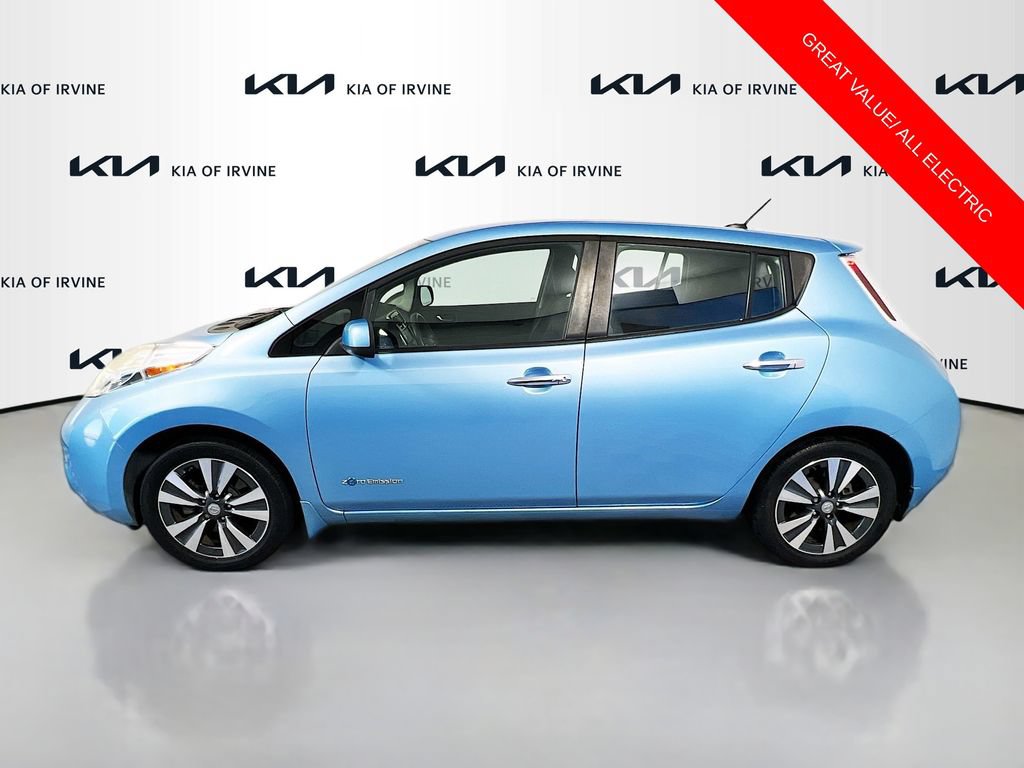 Used 2015 Nissan Leaf SV w/ LED & Quick Charge Package FWD image 4