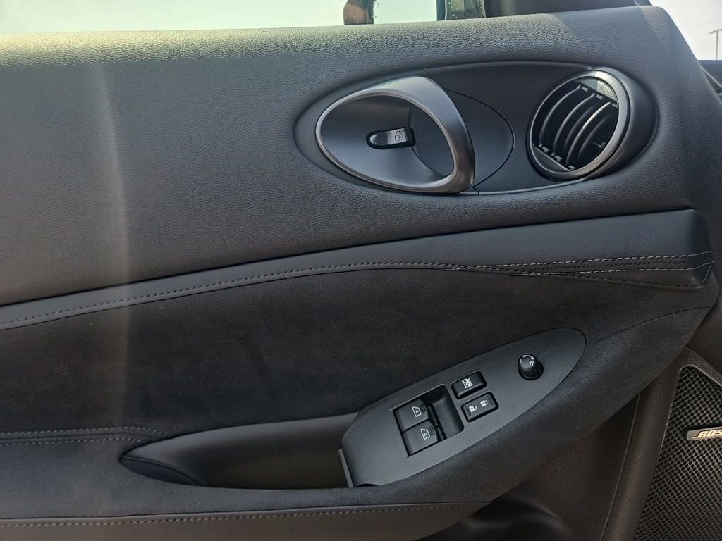 New 2025 Nissan Z Performance w/ Floor Mat Package image 11